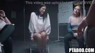 هارد ستوب كينا جيمس، ريجان فوكس، سيث، آنا كلير كلاودز، دييجو بيريز، ثيودورا داي، سارة أرابيك، ليتل بوك