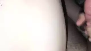 العربية زوجة كس بالإصبع تدليك الديك