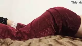 لماذا لا تأتي إلى كس بلدي من الخلف وسأنتقل بشكل إيقاعي ونائب الرئيس