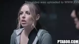 هارد ستوب الجزء كينا جيمس، ريغان فوكس، آنا كلير كلاودز، دييغو بيريز، ثيودورا داي، سارة عربي، ليتل بوك