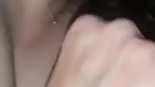 زوجان عربيان يصفعان مؤخرتي ويمارسان الجنس في كس الحسي