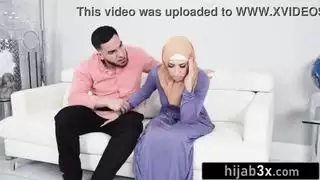 خادمة مسلم ساخنة اشتعلت السرقة ، مارس الجنس كعقاب (جواهر البنفسجي)