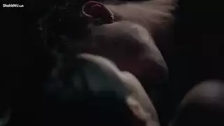 مشاهد جنسية من مسلسل مترجم للعربية