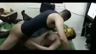 بنت النت المومس المشهوره واحلى نيك الجزء حصرى