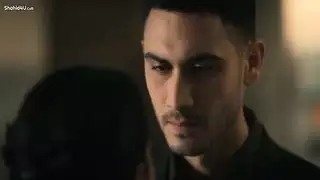 مشاهد جنسية من مسلسل مترجم للعربية