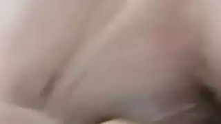 فرخ تركي ناضج يأخذ دسار في بوسها الرطب، إنه لذيذ