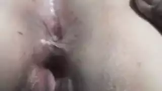 بسبب تلك المؤخرة الكبيرة التي أحبها