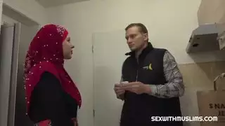 يريد أن يكون أكثر من مجرد رسول