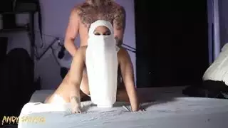 في الحجاب يحصل على الهيمنة
