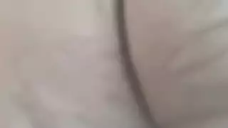 ماروكين الأم الشابة تظهر سحرها