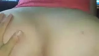 الكلبة المغربية مع الحمار الكبير تحصل على مارس الجنس من الصعب