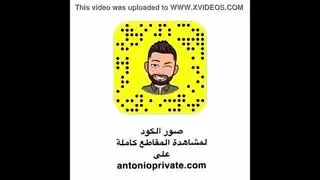 قحبة صغيرة مزغوبة من تحت التنورة الجنز