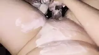 ابنة زوجتي تصبح فظيعة مع الزبادي والدسار الزجاجي الضخملم أكن أعلم أن هذا يمكن أن يحدث إذا كنت سأتركها في المنزل بمفردهاإنها تستمني عن طريق الطعام والأنين بالنسبة لي أن يمارس الجنس معهاالعربية سنووايتأمريكا